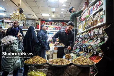 حال و هوای بازار مشهد در آستانه شب یلدا
