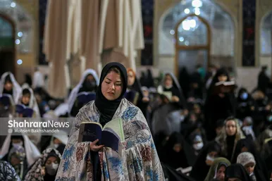 مراسم احیای شب ۱۹ ماه رمضان در حرم مطهر رضوی