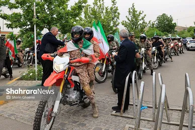 گزارش تصویری | رژه موتوری «جان‌فدا» در بلوار وکیل آباد مشهد برگزار شد