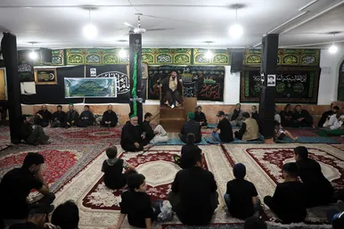 مراسم عزاداری شب هفتم محرم در حسینیه سادات نبی مهاجران افغانستانی‎