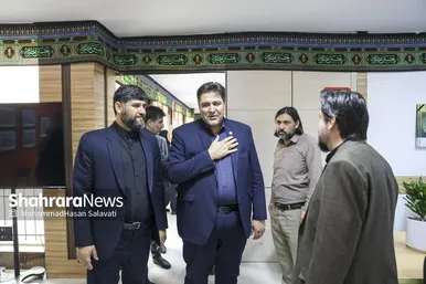 گزارش تصویری | بازدید مدیران استانی و شهری از موسسه فرهنگی شهرآرا به مناسبت روز خبرنگار - ۱