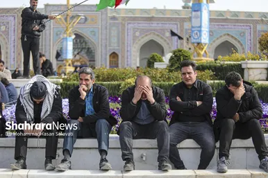 گزارش تصویری | عزاداری شهادت رهبر معظم انقلاب اسلامی، در حرم امام‌رضا(ع) - ۱