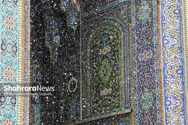 بارش برف در حرم مطهر رضوی