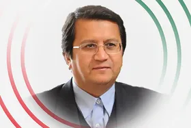 همتی: حیف است دوباره ملک و ملت را به مشتاقان انزوا بسپاریم