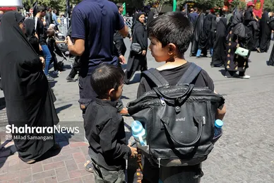 عکس‌هایی از مراسم جاماندگان اربعین در مشهد (۴ شهریور ۱۴۰۳)