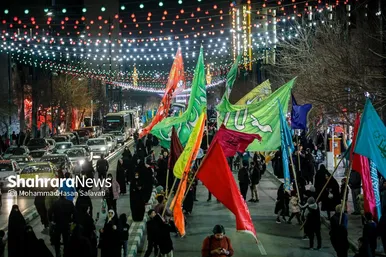 گزارش تصویری | گلباران حرم مطهر امام‌رضا(ع) در شب میلاد حضرت جوادالائمه(ع) (۲۱ دی ۱۴۰۳)