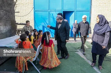 گزارش تصویری | بازدید شهردار مشهد از پشت‌صحنه فیلم سینمایی «کاکا لوتی»