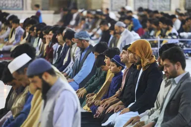 رمضان در مسجد جامع هرات