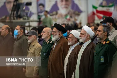 گزارش تصویری | مراسم گرمیداشت شهدای جنگ رمضان و سالگرد شهدای اقتدار ایران