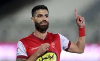 انتقال هافبک پرسپولیس به بیمارستان