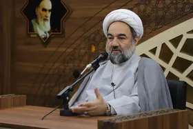 امام جمعه زاهدان: نه طالبان می&zwnj;خواهد به ما آب بدهد و نه آمریکا این اجازه را می&zwnj;دهد