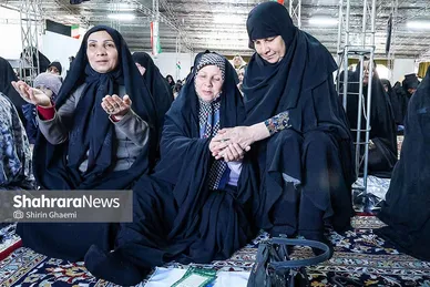 گزارش تصویری | اقامه نماز عید فطر در آرامستان بهشت رضا (ع) مشهد