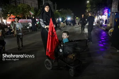 گزارش تصویری | مردم مشهد همچنان پای کار انقلاب