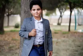 پدر کیان پیرفلک پس از چهل روز از کشته&zwnj;شدن فرزندش آگاه شد+ عکس