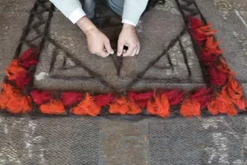 درباره هنر قدیمی نمدبافی در  مشهد | جان&zwnj;بخشی به یک هنر سنتی