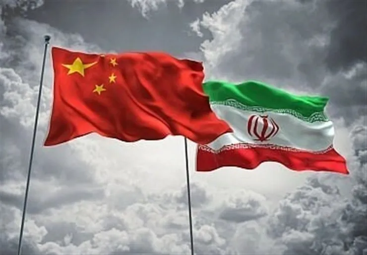 پاسخ عضو هیئت رئیسه مجلس به گمانه‌زنی‌ها درباره قرارداد ۲۵ ساله ایران و چین