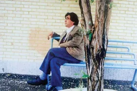 &laquo;هفتاد کشیش یخی&raquo; زنده یاد علی نجفی، کتاب سال شعر ایران شد
