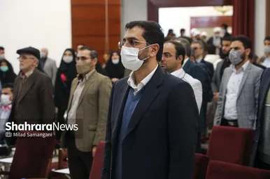 نشست صمیمانه شهردار با روشندلان در محفل انس با قرآن