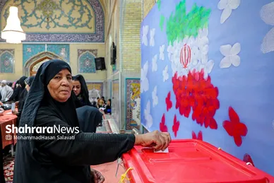 عکس‌هایی از مرحله دوم انتخابات چهاردهمین دوره ریاست‌جمهوری در مشهد (۶)
