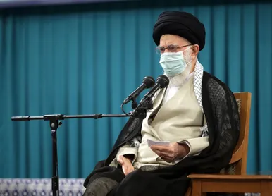 دیدار جمعی از مسئولان نظام و مهمانان شرکت کننده در کنفرانس وحدت اسلامی با رهبر معظم انقلاب