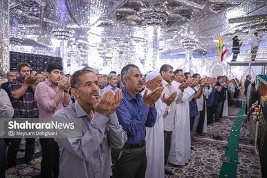 گزارش تصویری | اقامه نماز عید سعید قربان در حرم مطهر رضوی