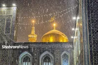 ویدئو| حال و هوای برفی در حرم مطهر رضوی