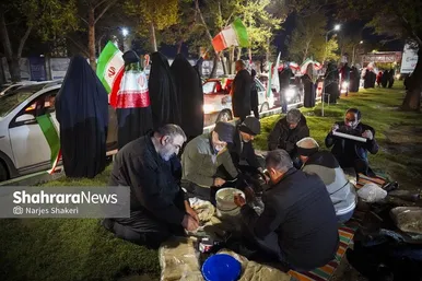 گزارش تصویری | سی‌وهشتمین شب شکوه حضور مردم در خیابان‌های مشهد