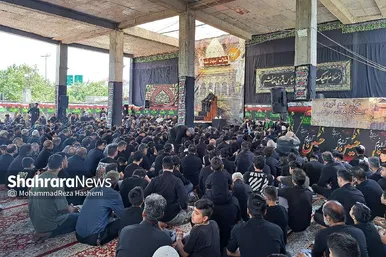 ظهر عاشورا در هیئت قندهاری‌های مشهد