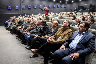 مراسم بزرگداشت استاد علی آزادنیا پیشکسوت تئاتر و سینما