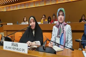 انتخاب یک مسیر درست توسط زنان ایرانی با محوریت فرهنگ ملی و دینی