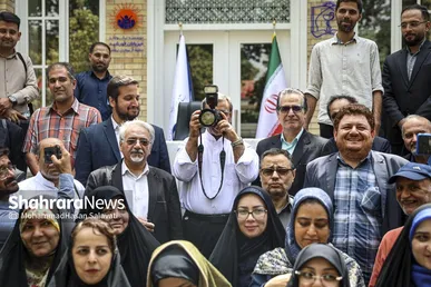 گزارش تصویری | نشست خبری استاندار خراسان رضوی در بیمارستان امام رضا (ع)