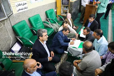 دیدار مردمی فرماندار و مدیران ۱۵ دستگاه اجرایی با اهالی منطقه ۹ مشهد