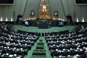 ۶۳ نماینده مجلس معتقدند اختیارات رئیس جمهور در فضای مجازی فراتر از قانون است
