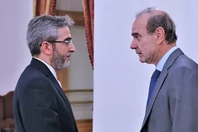 ادعای سی&zwnj;ان&zwnj;ان درباره درخواست&zwnj;های برجامی ایران | دریافت غرامت در صورت خروج مجدد آمریکا از برجام