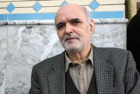 از مکتب&zwnj;خانه&zwnj;های قدیم مشهد تا قهرمانی در مسابقات قرآن | روایت زندگی محمدکاظم محمدزاده