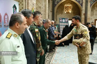 گزارش تصویری | بزرگداشت مقام سرباز در حرم مطهر رضوی