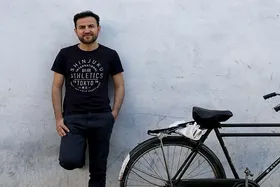 کلمه &laquo;میهمان&raquo; برای کسی که در ایران به دنیا آمده توهین است