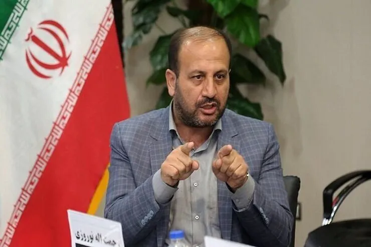 نماینده مجلس: وضعیت حقوق کارمندان و بازنشستگان خوب نیست| چرا وزیر آموزش و پرورش اجرای رتبه‌بندی معلمان را به امروز و فردا موکول می‌کند؟