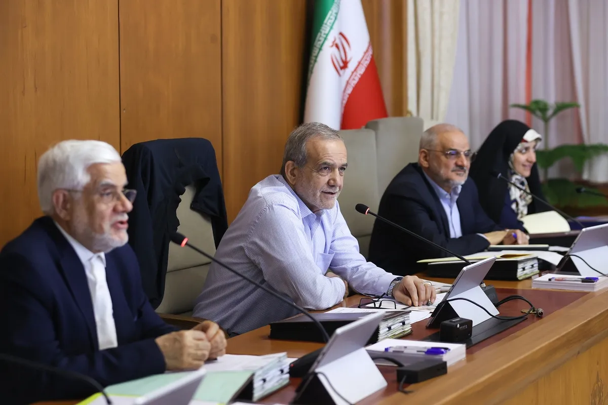 پزشکیان دستور پیگیری جدی و فوری برای مقابله با فعالیت ماینرهای غیرقانونی را صادر کرد