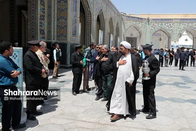 مراسم تشییع حاج فضل‌الله برهانی در حرم مطهر رضوی