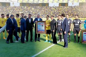 سپاهان &ndash; زنیت، شهریور ماه در روسیه