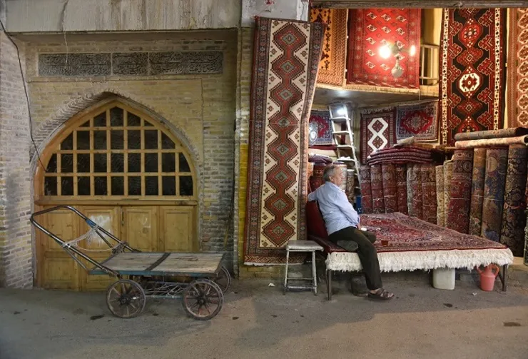 چله کشی بازار دویست ساله فرش