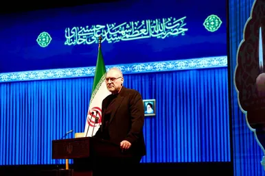 گزارش تصویری | برگزاری آیین سوگ شهادت «امین ملت ایران» به یاد رهبر شهید انقلاب با حضور هنرمندان