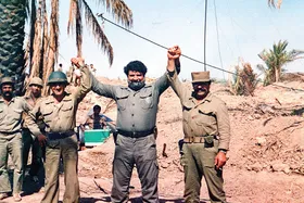 نگاهی به عملکرد لشکر پیروز خراسان در دفاع از کشور