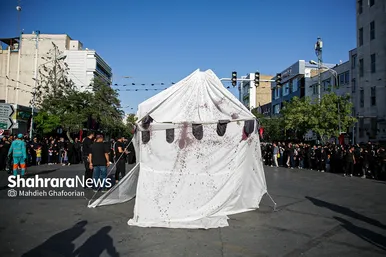 آیین خیمه سوزان عصر عاشورا در مشهد