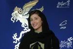 تصاویر نوید محمدزاده و فرشته حسینی در فوتوکال و نشست رسانه‌ای فیلم «دسته دختران»