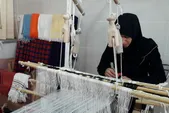 روایتی زنانه از هنر فرت بافی | گره گشایی تارو پودهای گره خورده