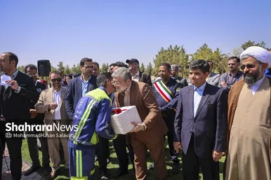 گزارش تصویری | مراسم بهره برداری از فاز یک بوستان جهانشهر مشهد