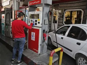 تمام پمپ بنزین&zwnj;ها فعال شد | امکان سوخت&zwnj;گیری ۴۰ درصد جایگاه&zwnj;ها با کارت (۲۸ آذر ۱۴۰۲)