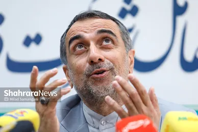 گزارش تصویری | نشست خبری کیانوش کیامرز، مدیرعامل شرکت قطارشهری مشهد (۱۱ آذر ۱۴۰۴)